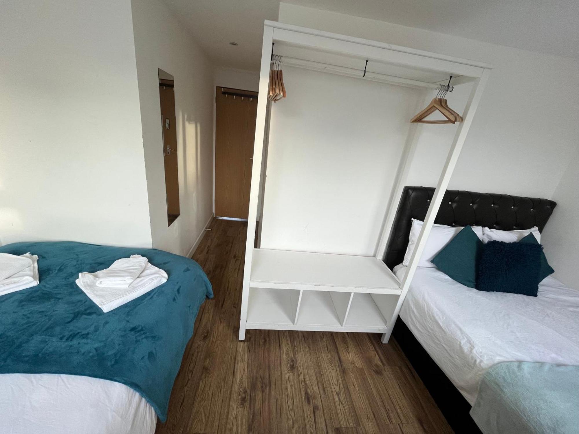 Euston Private 2 Min Walk To Station Quarto em Acomodações Particulares Londres